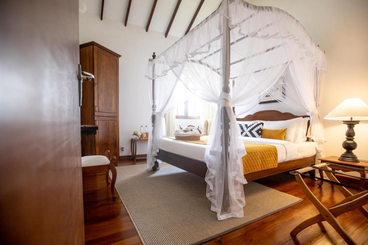 Hotel Manuel Manor Labugolla Zewnętrze zdjęcie