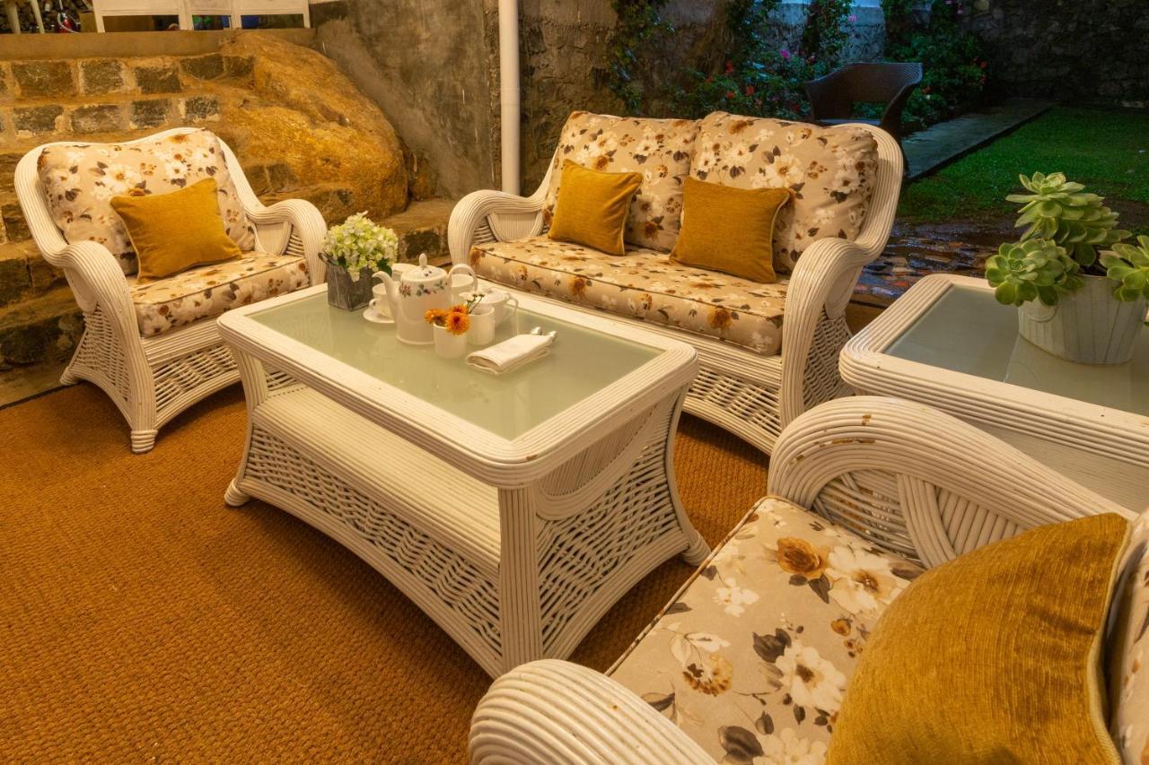 Hotel Manuel Manor Labugolla Zewnętrze zdjęcie